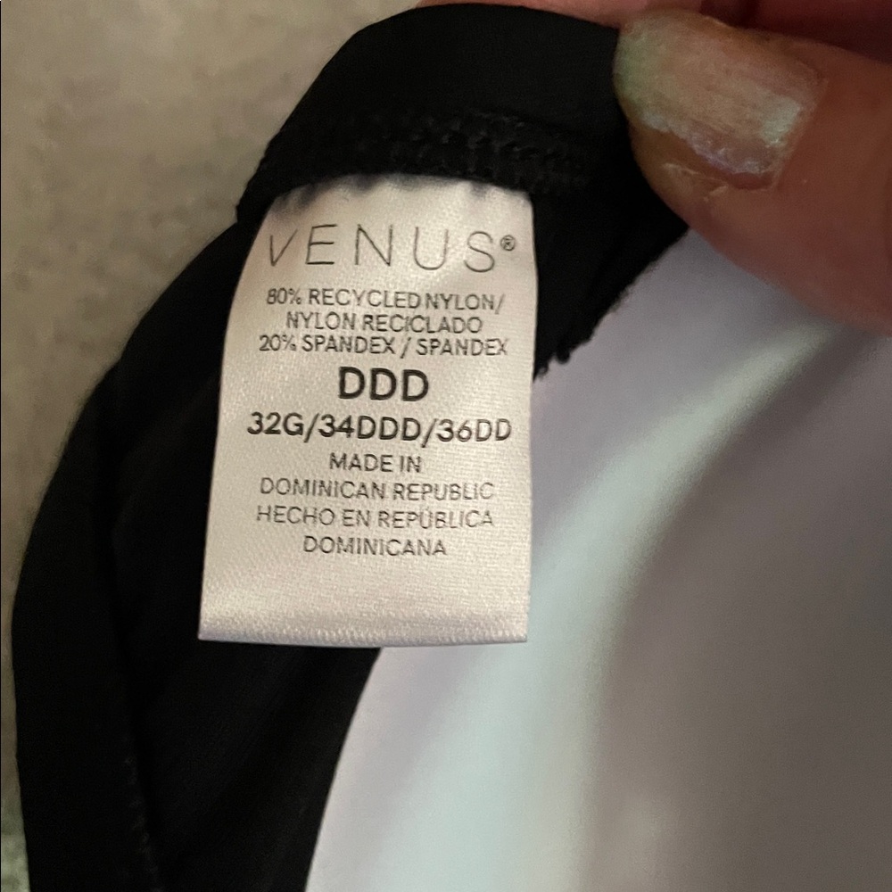 VENUS Classic Black Women's bikini top - Picture 3 of 3